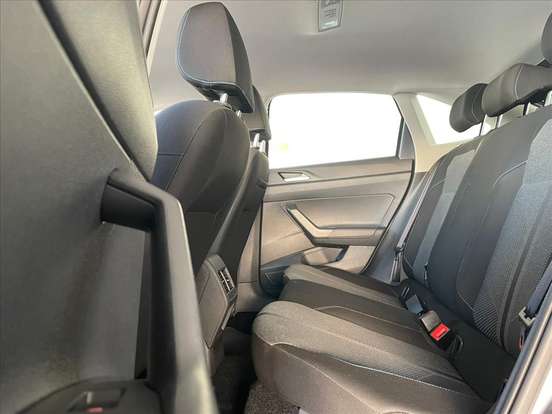 VOLKSWAGEN-NIVUS-1.0 200 TSI TOTAL FLEX COMFORTLINE AUTOMÁTICO VOLKSWAGEN-NIVUS-2025