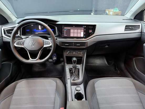 VOLKSWAGEN-NIVUS-1.0 200 TSI TOTAL FLEX COMFORTLINE AUTOMÁTICO VOLKSWAGEN-NIVUS-2024