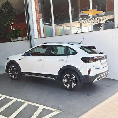 VOLKSWAGEN-NIVUS-1.0 200 TSI TOTAL FLEX HIGHLINE AUTOMÁTICO VOLKSWAGEN-NIVUS-2025