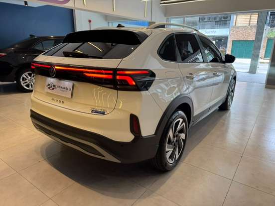 VOLKSWAGEN-NIVUS-1.0 200 TSI TOTAL FLEX HIGHLINE AUTOMÁTICO VOLKSWAGEN-NIVUS-2025