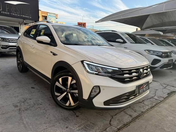 VOLKSWAGEN NIVUS 1.0 200 TSI TOTAL FLEX HIGHLINE AUTOMÁTICO