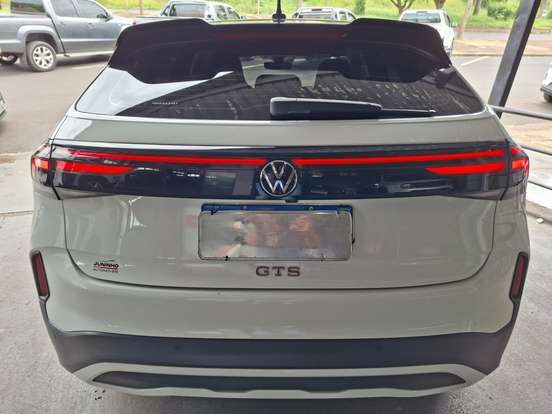 VOLKSWAGEN-NIVUS-1.4 250 TSI TOTAL FLEX GTS AUTOMÁTICO VOLKSWAGEN-NIVUS-2025