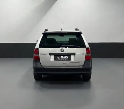 VOLKSWAGEN-PARATI-2008