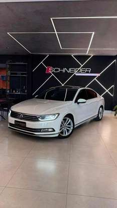 VOLKSWAGEN-PASSAT-2018
