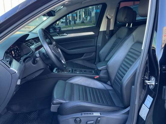 VOLKSWAGEN-PASSAT-2.0 16V TSI BLUEMOTION GASOLINA HIGHLINE 4P DSG VOLKSWAGEN-PASSAT-2017
