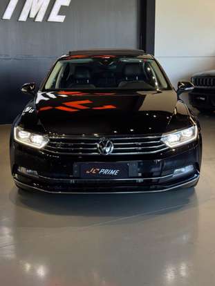 VOLKSWAGEN-PASSAT-2018