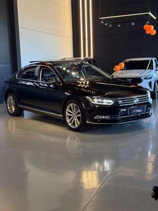 VOLKSWAGEN-PASSAT-2.0 16V TSI BLUEMOTION GASOLINA HIGHLINE 4P DSG VOLKSWAGEN-PASSAT-2018