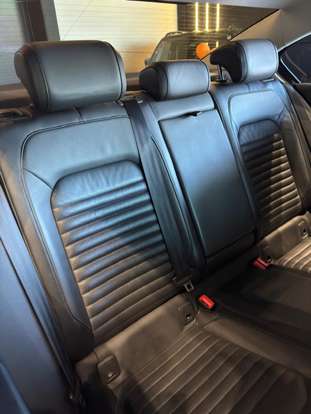 VOLKSWAGEN-PASSAT-2018