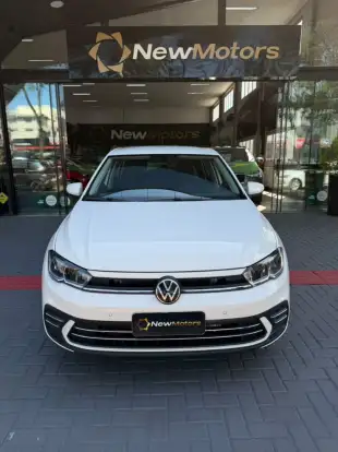 VOLKSWAGEN-POLO-2024