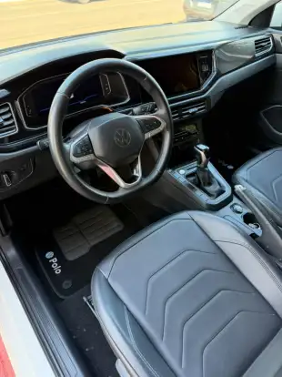 VOLKSWAGEN-POLO-2024