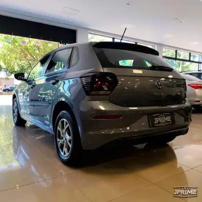VOLKSWAGEN-POLO-2024
