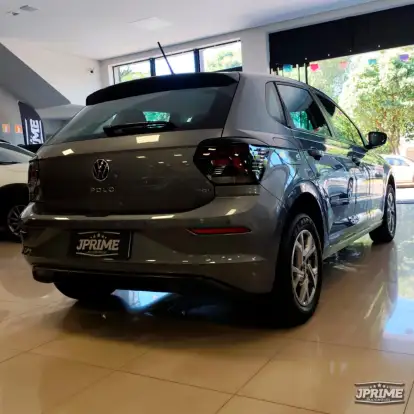 VOLKSWAGEN-POLO-2024