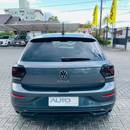 VOLKSWAGEN-POLO-2025
