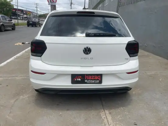 VOLKSWAGEN-POLO-2024