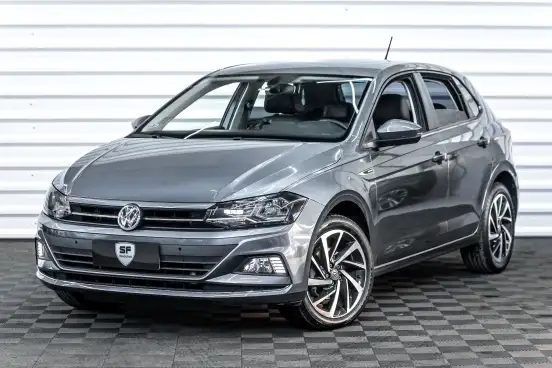 VOLKSWAGEN-POLO-2021