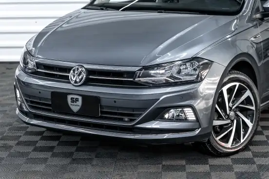 VOLKSWAGEN-POLO-2021