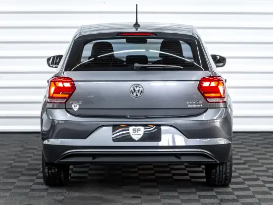 VOLKSWAGEN-POLO-1.0 200 TSI HIGHLINE AUTOMÁTICO VOLKSWAGEN-POLO-2021
