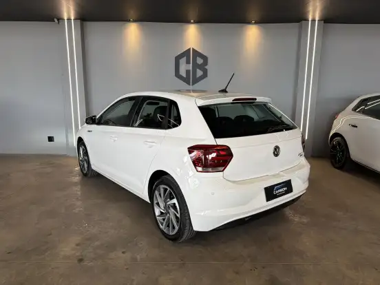 VOLKSWAGEN-POLO-1.0 200 TSI HIGHLINE AUTOMÁTICO VOLKSWAGEN-POLO-2019