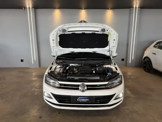 VOLKSWAGEN-POLO-1.0 200 TSI HIGHLINE AUTOMÁTICO VOLKSWAGEN-POLO-2019