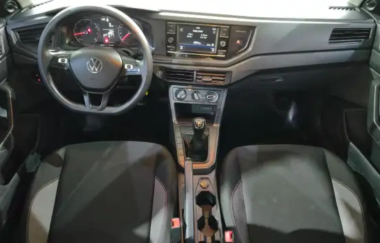 VOLKSWAGEN-POLO-2023
