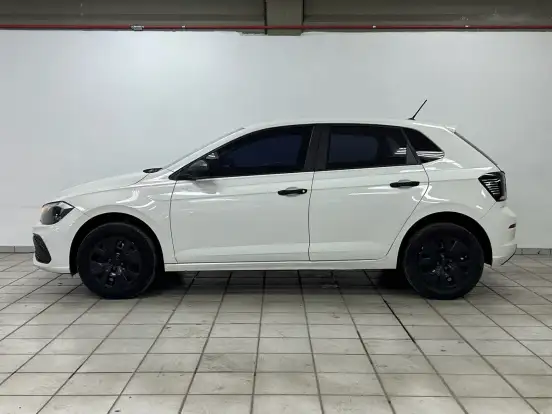 VOLKSWAGEN-POLO-2024