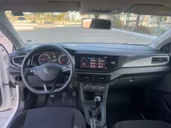 VOLKSWAGEN-POLO-2025