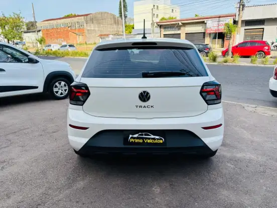 VOLKSWAGEN-POLO-2024