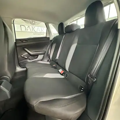 VOLKSWAGEN-POLO-2025