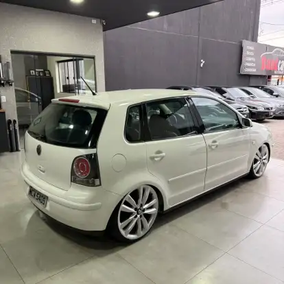 VOLKSWAGEN-POLO-2002