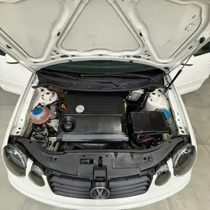 VOLKSWAGEN-POLO-2002