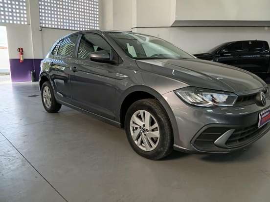 VOLKSWAGEN-POLO-2023