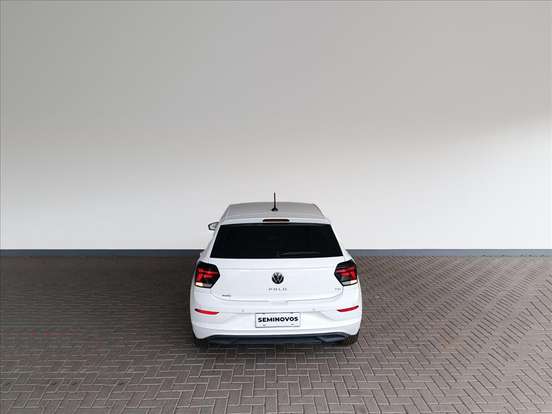 VOLKSWAGEN-POLO-1.0 170 TSI COMFORTLINE AUTOMÁTICO VOLKSWAGEN-POLO-2024