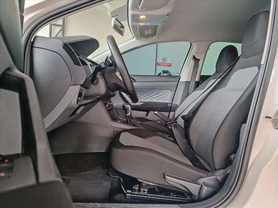 VOLKSWAGEN-POLO-1.0 170 TSI COMFORTLINE AUTOMÁTICO VOLKSWAGEN-POLO-2024