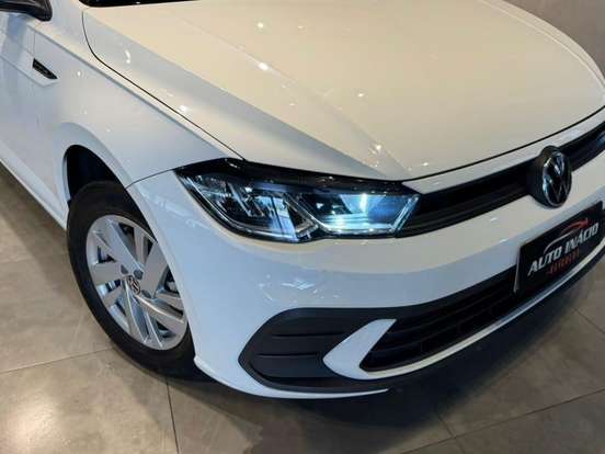 VOLKSWAGEN-POLO-1.0 170 TSI COMFORTLINE AUTOMÁTICO VOLKSWAGEN-POLO-2024