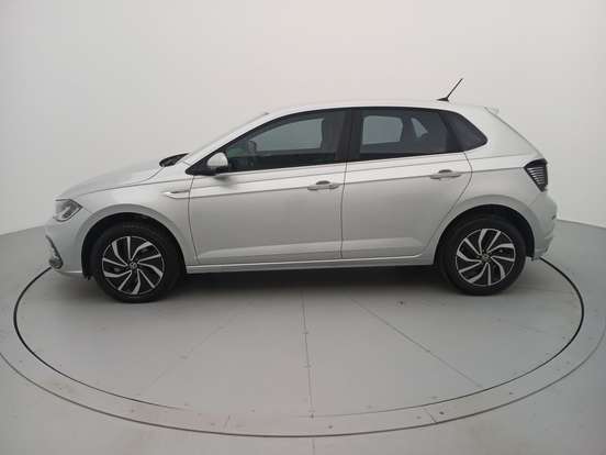 VOLKSWAGEN-POLO-2025