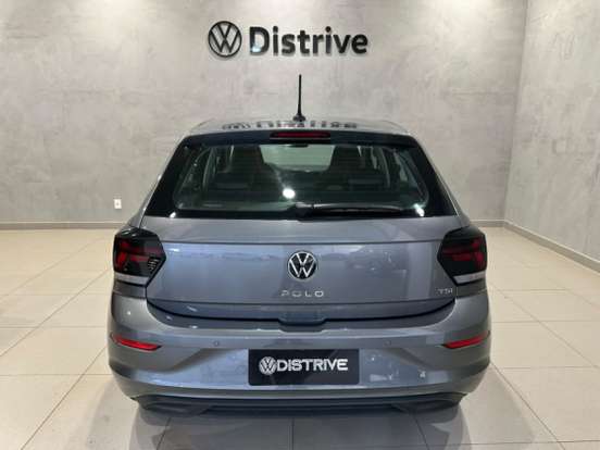 VOLKSWAGEN-POLO-1.0 170 TSI HIGHLINE AUTOMÁTICO VOLKSWAGEN-POLO-2023