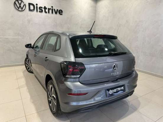 VOLKSWAGEN-POLO-2023