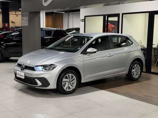 VOLKSWAGEN-POLO-2023