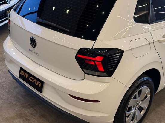 VOLKSWAGEN-POLO-2024