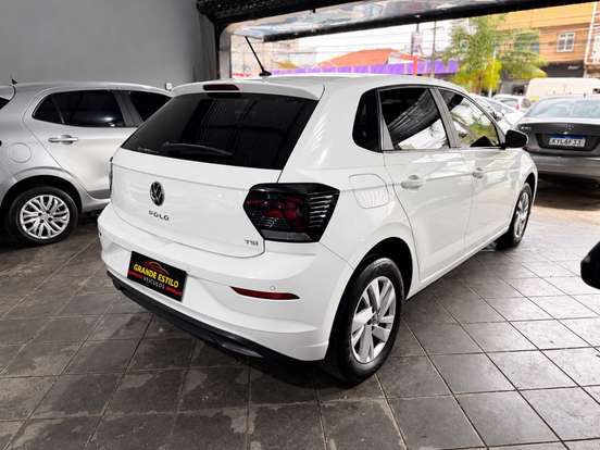 VOLKSWAGEN-POLO-2023