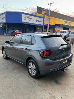 VOLKSWAGEN-POLO-2023