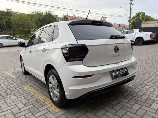 VOLKSWAGEN-POLO-2024