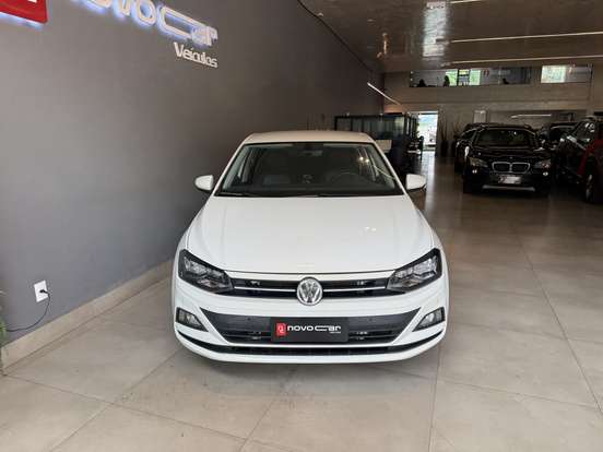 VOLKSWAGEN-POLO-1.0 200 TSI HIGHLINE AUTOMÁTICO VOLKSWAGEN-POLO-2018