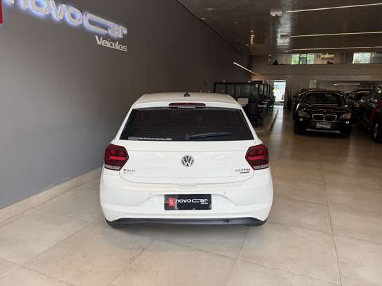 VOLKSWAGEN-POLO-1.0 200 TSI HIGHLINE AUTOMÁTICO VOLKSWAGEN-POLO-2018
