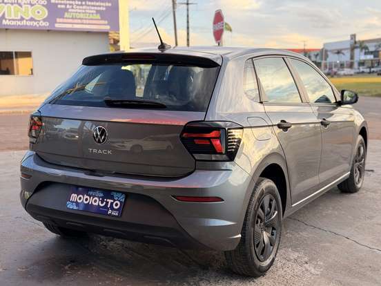 VOLKSWAGEN-POLO-2024