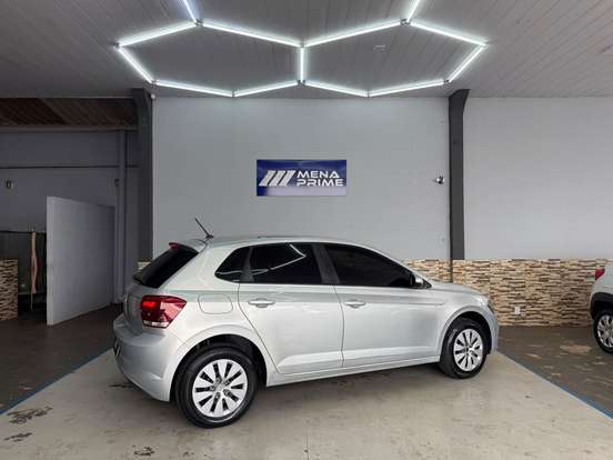VOLKSWAGEN-POLO-2019