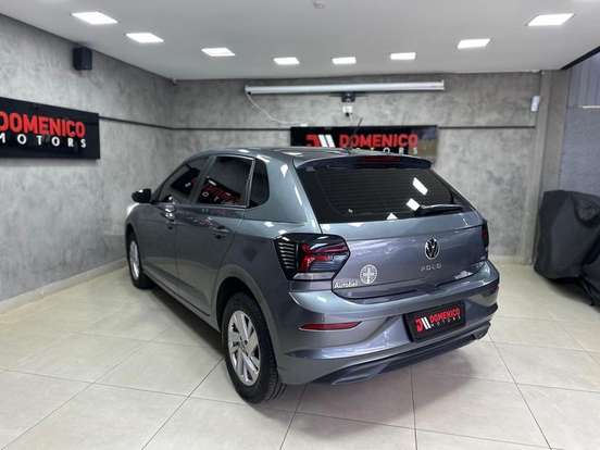 VOLKSWAGEN-POLO-2023