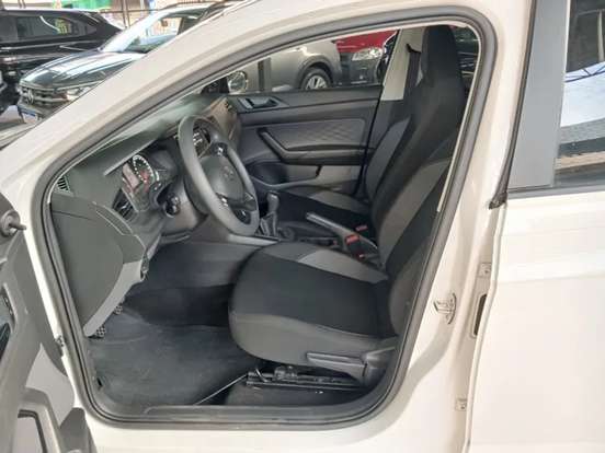 VOLKSWAGEN-POLO-2024