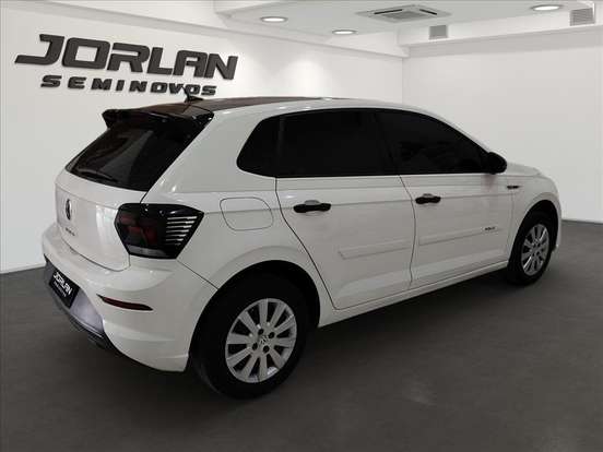 VOLKSWAGEN-POLO-2024