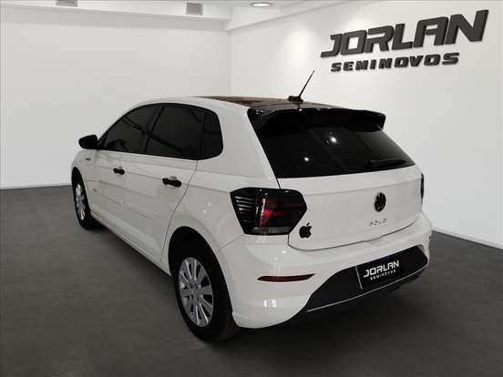 VOLKSWAGEN-POLO-2024